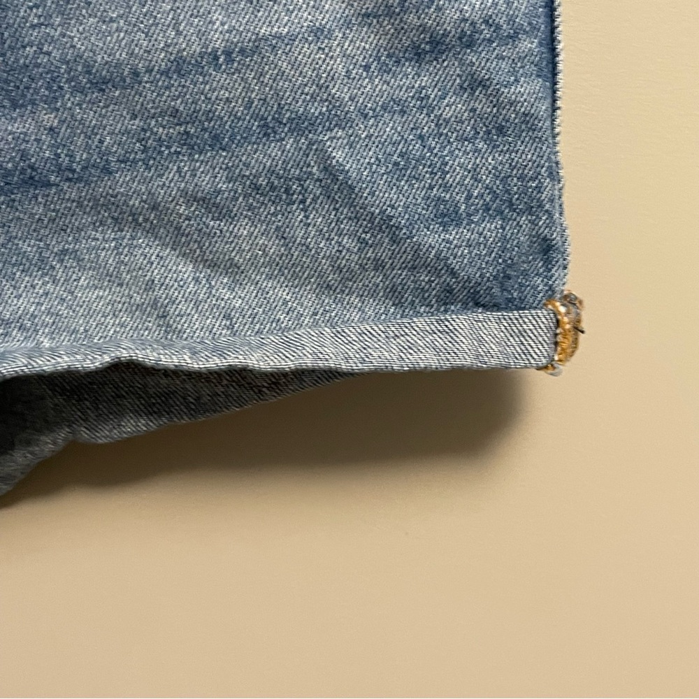 Levi’s 501 Denim Cut Off Rolled Short Medium Wash Women’s Size 26 - Picture 5 of 13